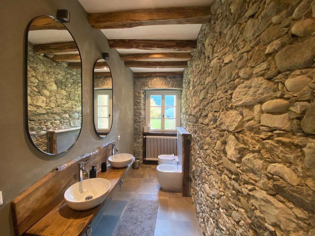 Mountain Cabin Valsesia Appartement Stella Варалло Экстерьер фото
