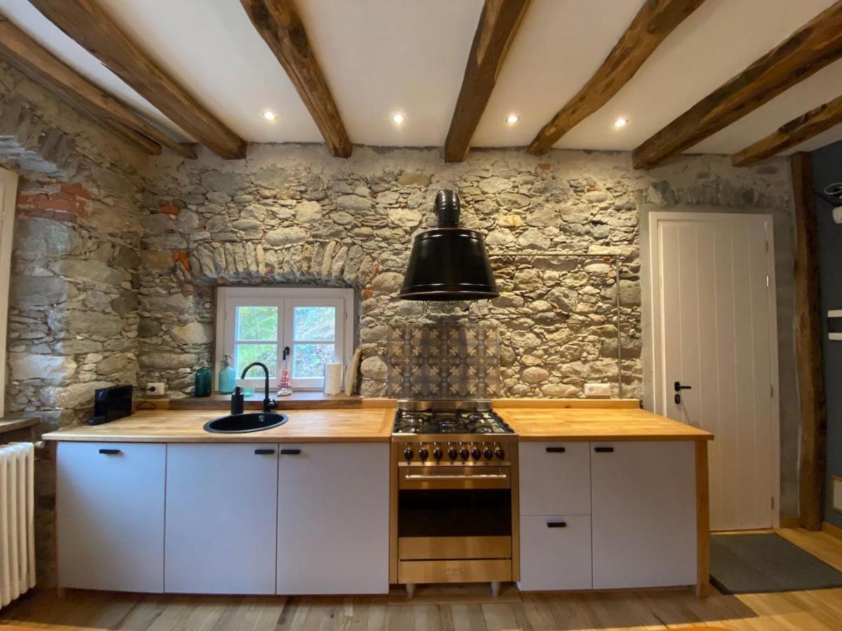 Mountain Cabin Valsesia Appartement Stella Варалло Экстерьер фото